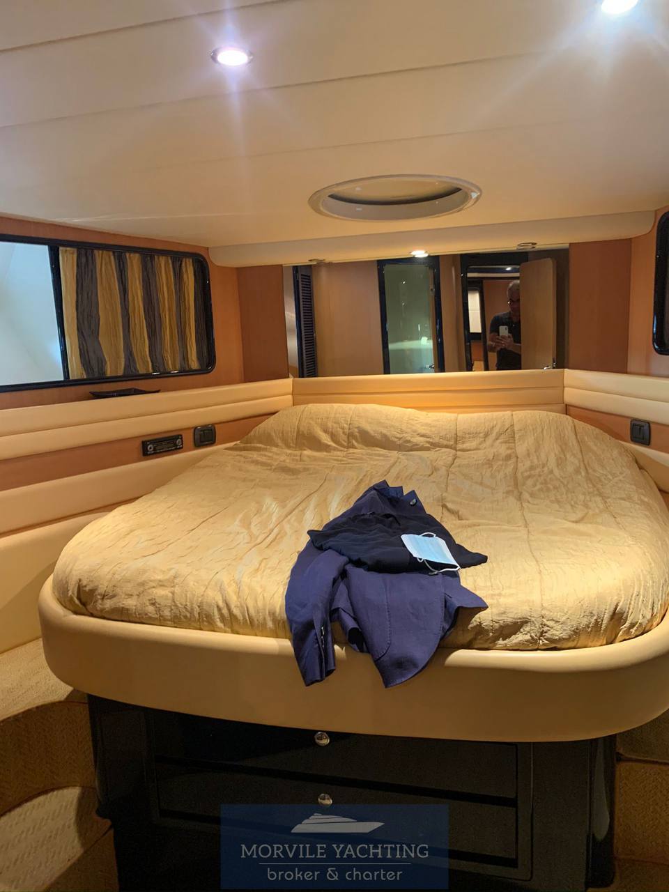 Zen yacht 70 Hard top