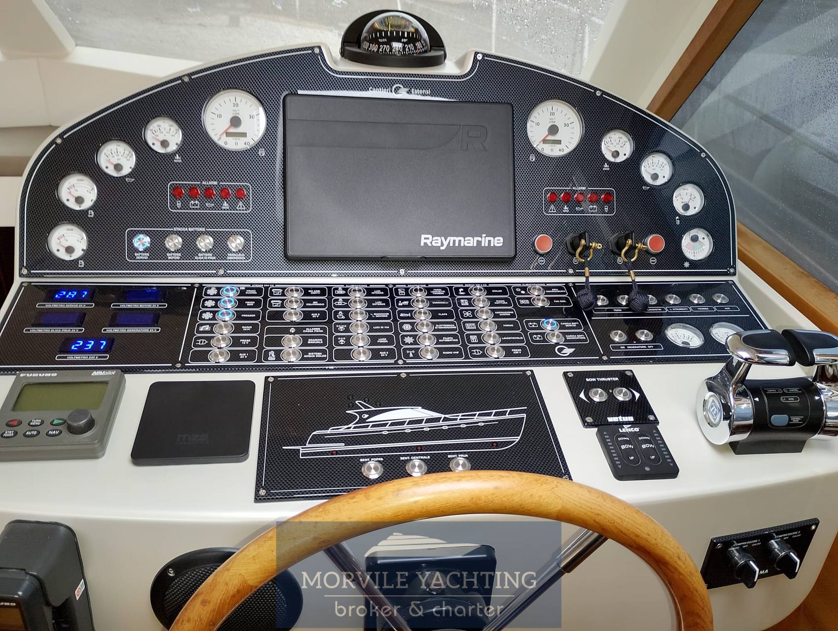 Cantieri estensi Goldstar 500 