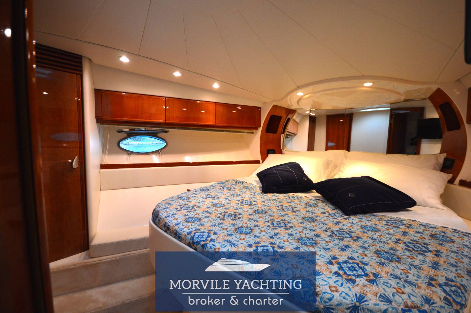 Pershing 52 Photo