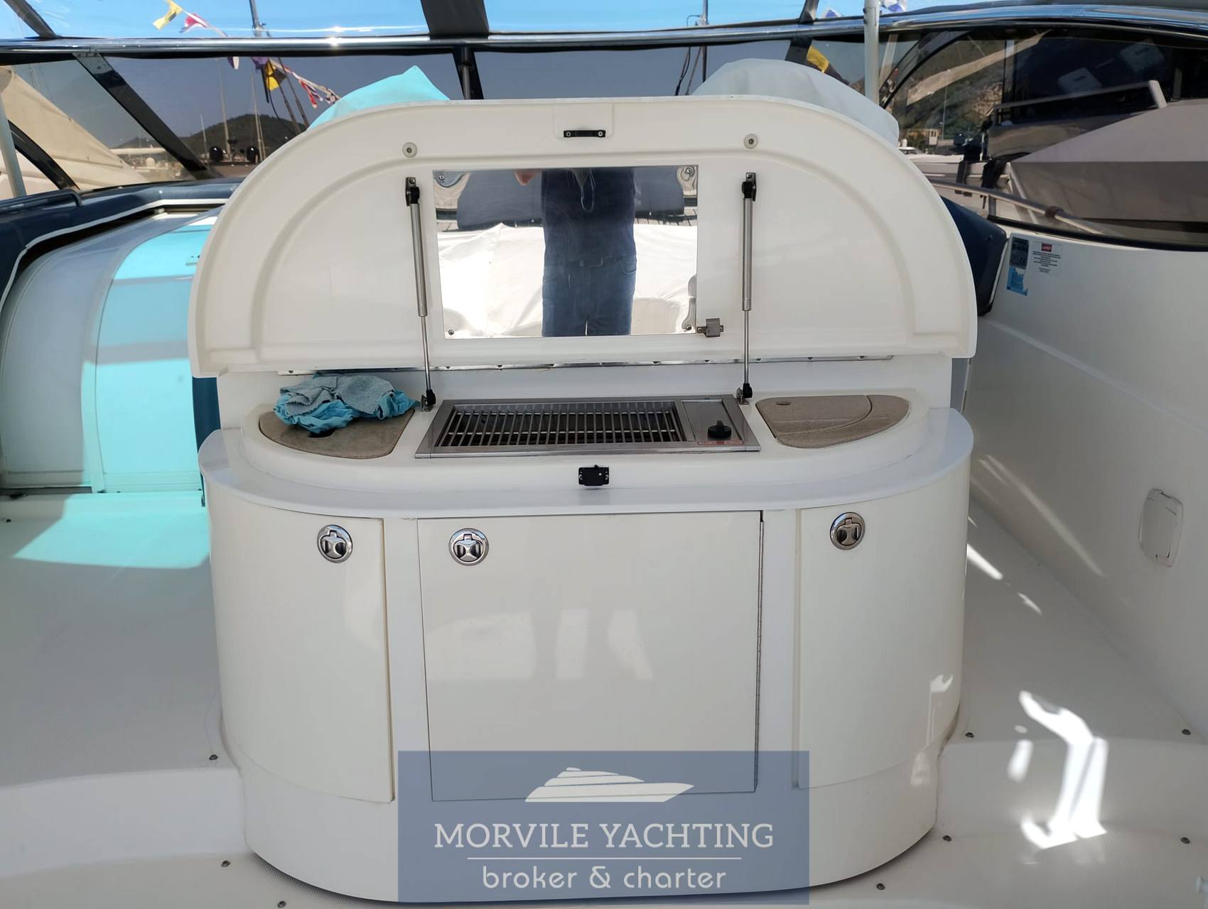 Cruisers yachts 54.70 open used
