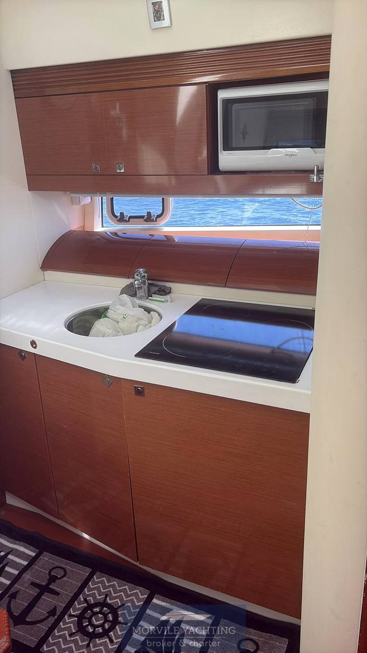 Jeanneau Leader 10 