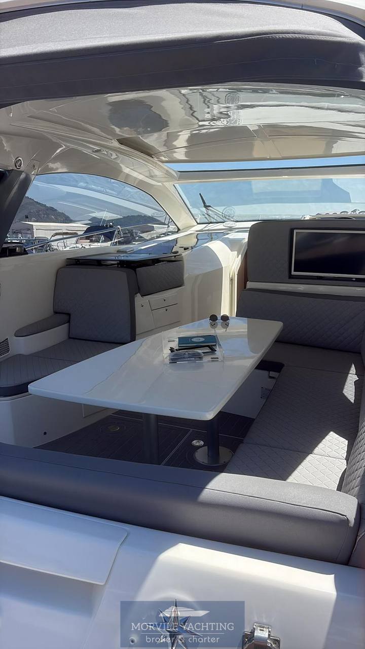 Jeanneau Leader 10 Photo