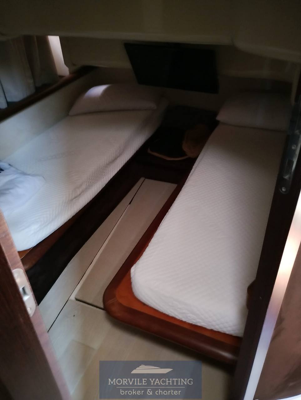 Azimut Az 43s 0