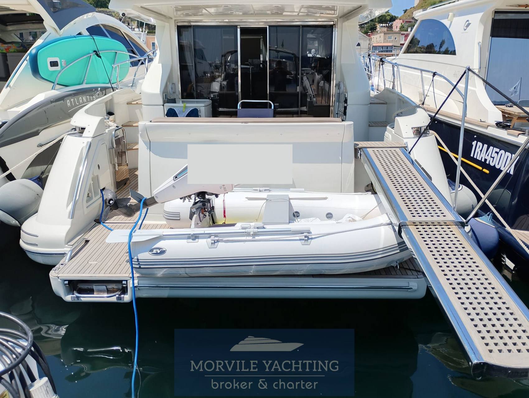 Azimut Az 43s 