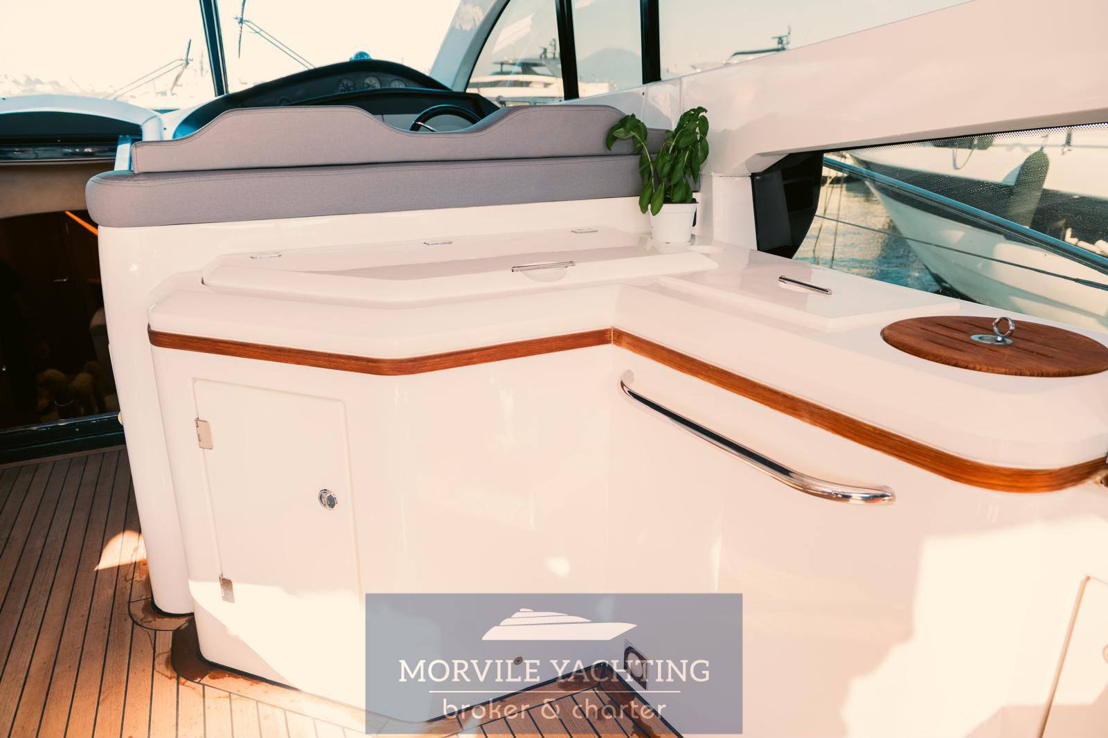 Sunseeker Predator 68 Hard top usato