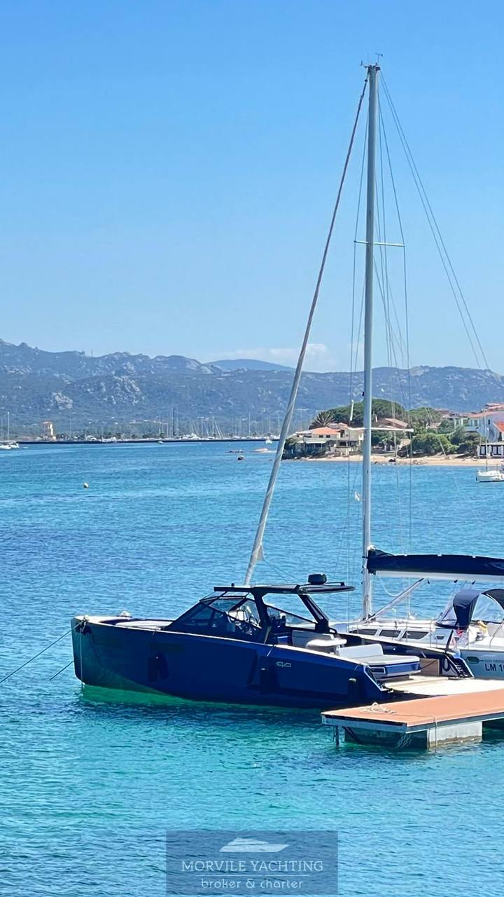Evo R4xt Bateau à moteur nouveau en vente
