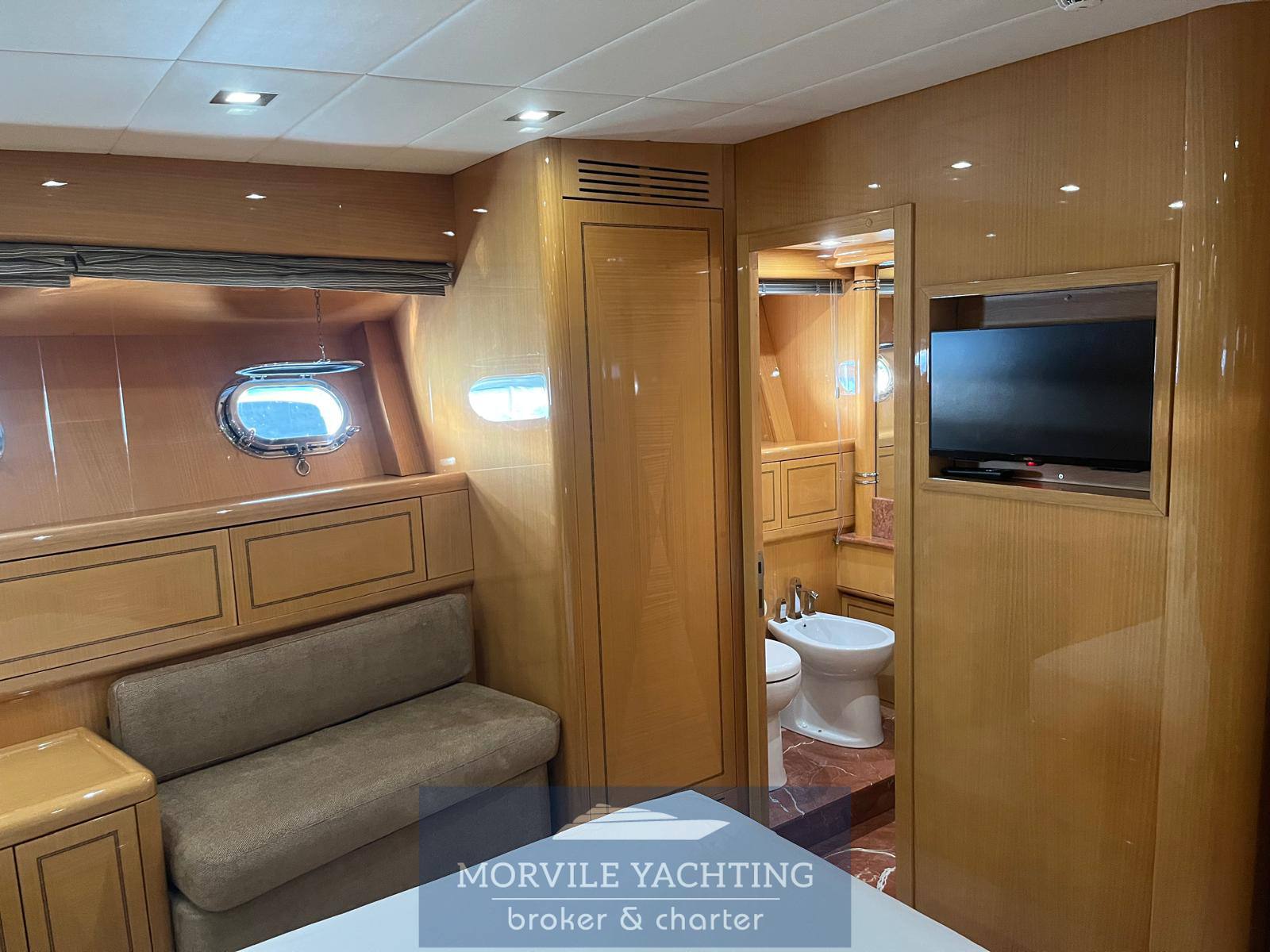 Overmarine Mangusta 72 Motor boat used for sale