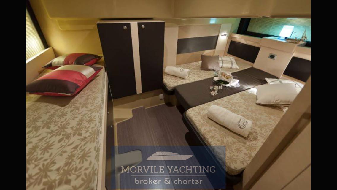 Cranchi M44 ht 机动船 用于销售