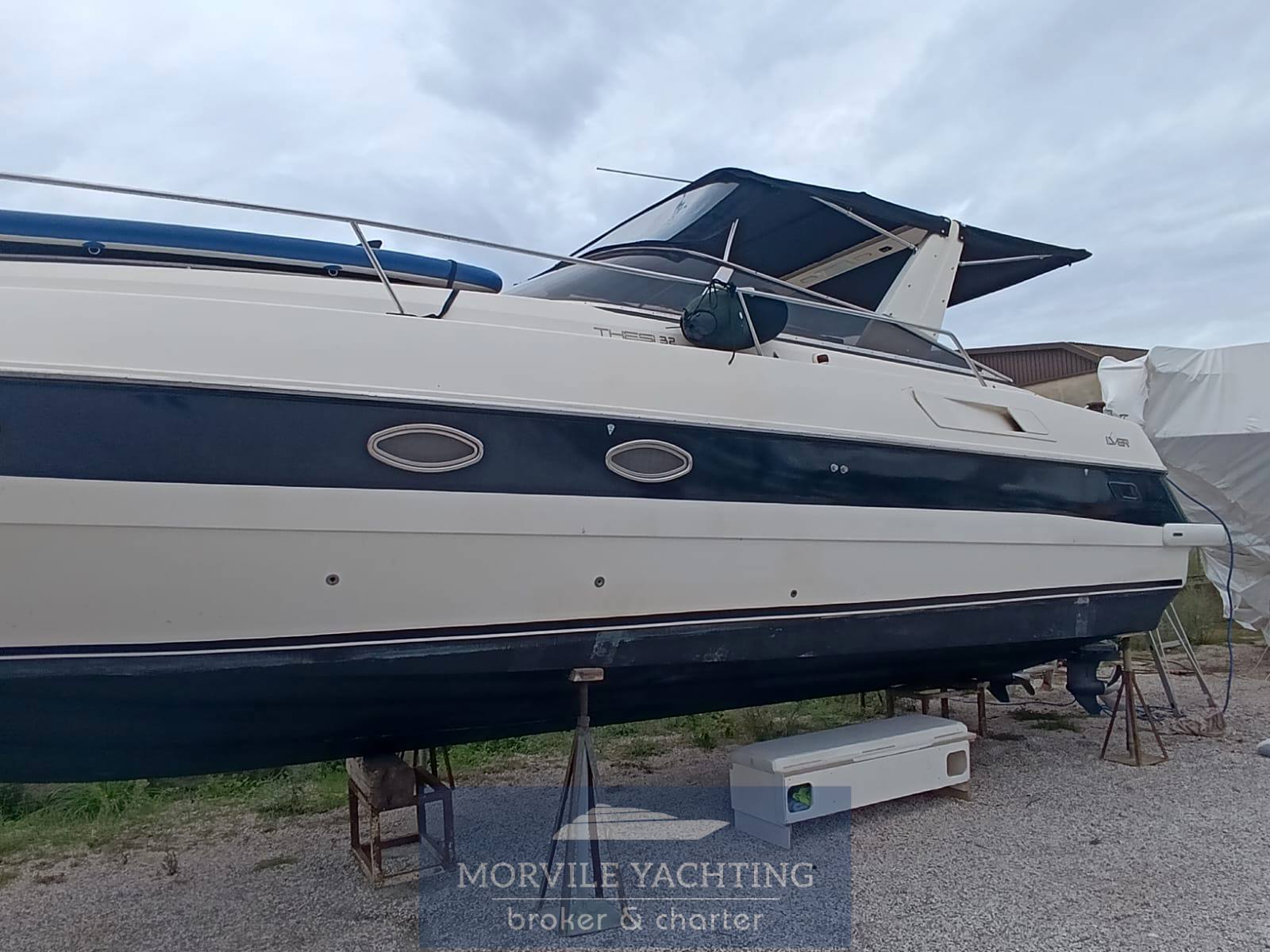 Ilver 32 thesi Express Cruiser verwendet