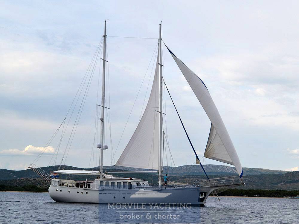 DVI Marije Caicco Sailing boat charter