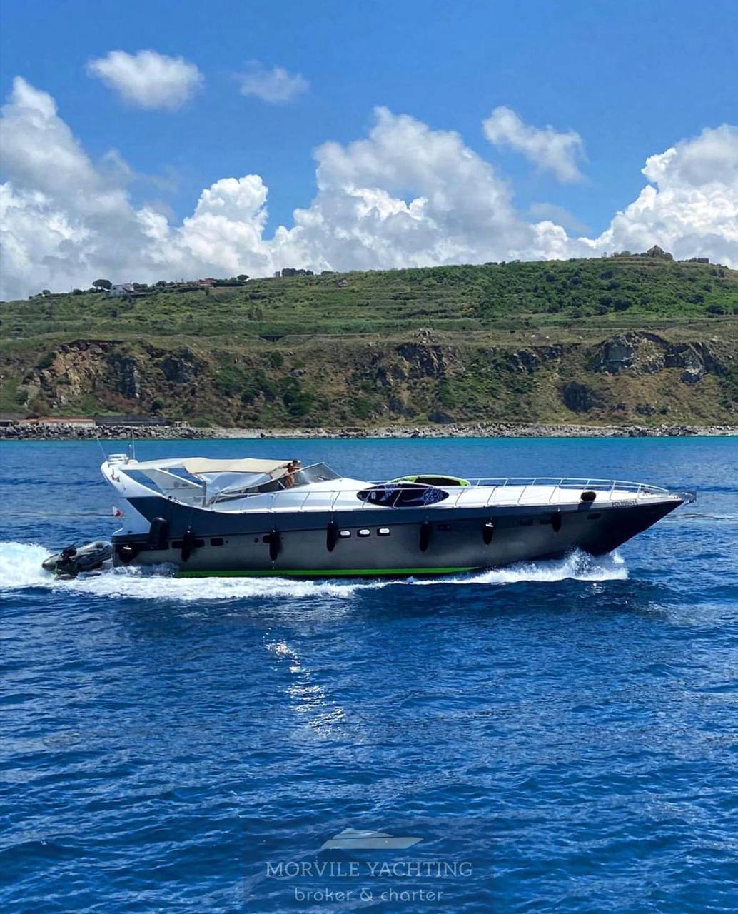 Mangusta 65 Barco de motor carta