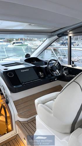 Princess V50 usato - foto hero 9