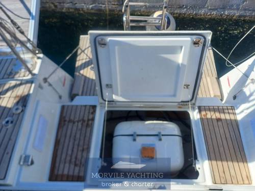 Jeanneau 54 used - hero image 11