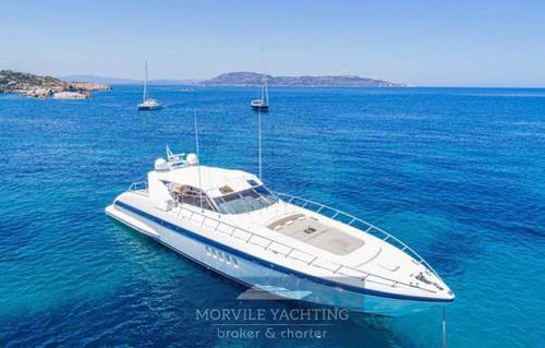Overmarine Mangusta 80 sport usato - foto 1 Overmarine Mangusta 80 sport usato - foto 1
