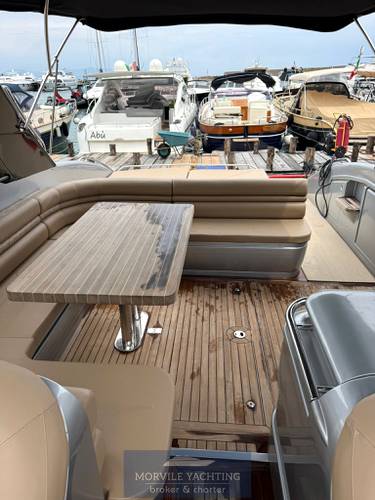 Princess V55 usato - foto hero 12