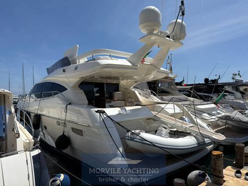 Ferretti yachts 592