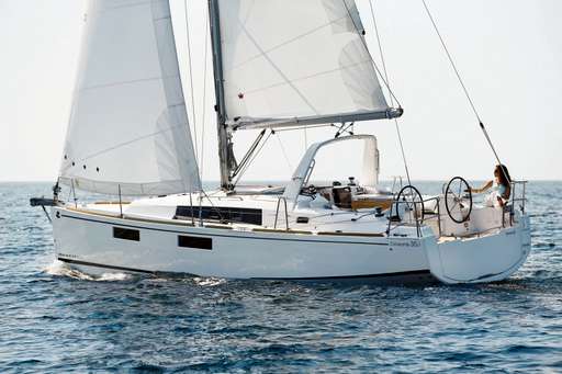 Beneteau Beneteau OcÃ©anis 35.1