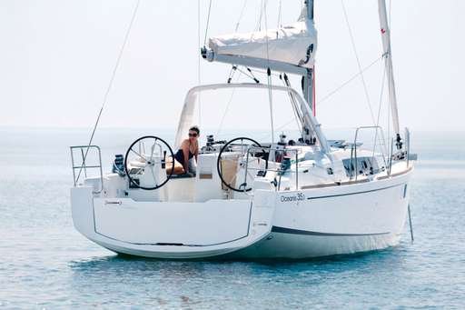 Beneteau Beneteau OcÃ©anis 35.1