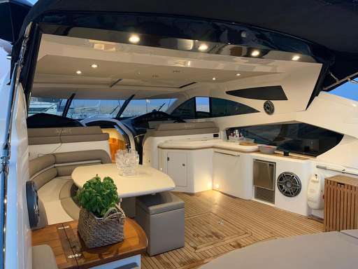 SUNSEEKER SUNSEEKER Predator 68