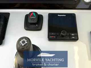 Airon marine 4300 t-top от 2011