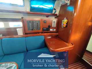 Beneteau Oceanis clipper 423 от 2004