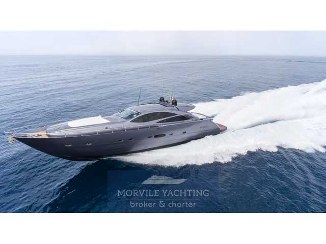 Pershing 76