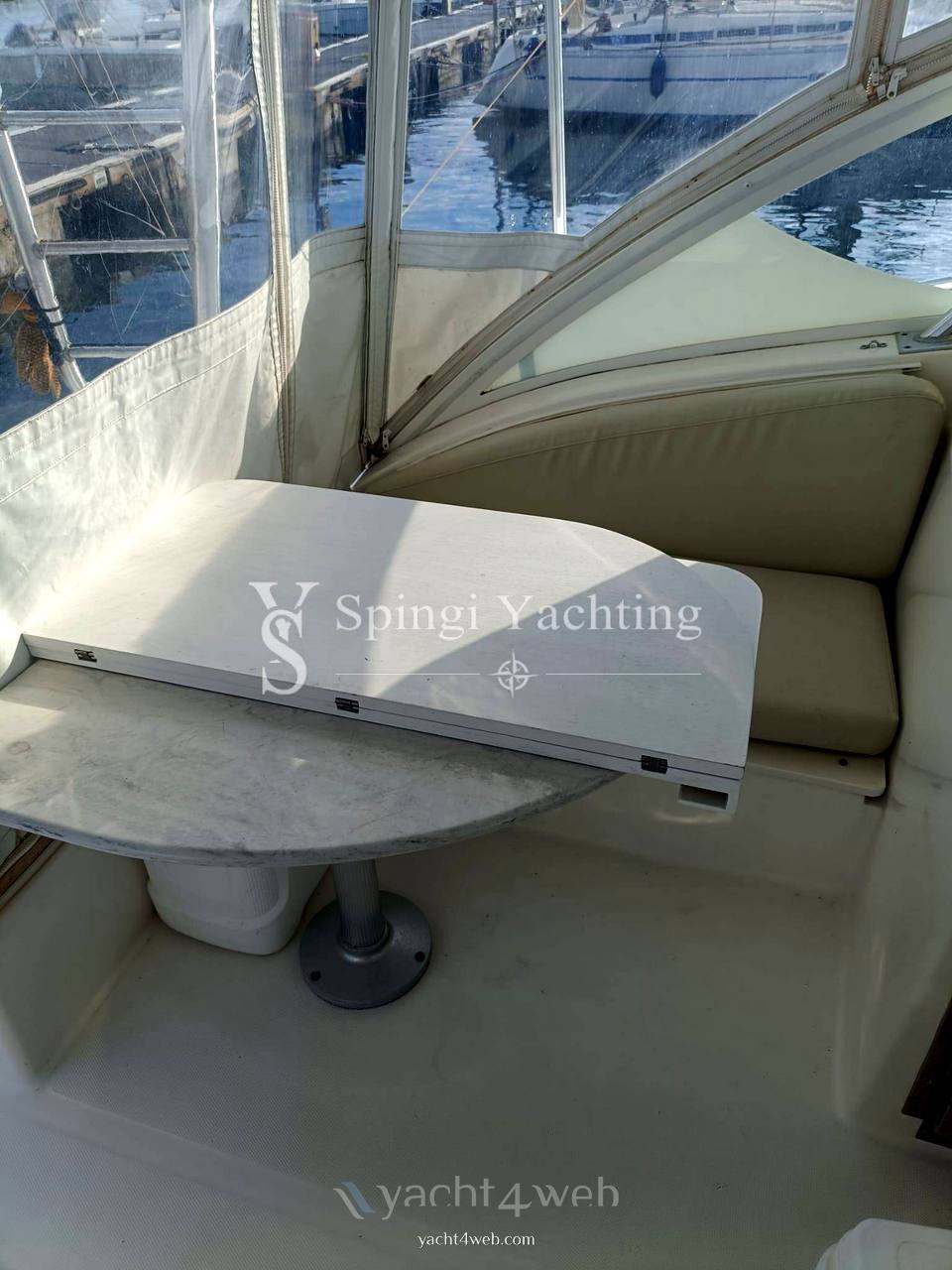 Luhrs 37 canyon open