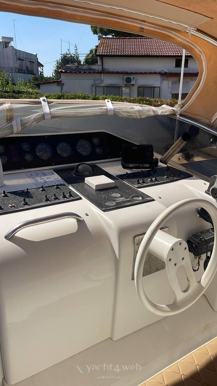 Marine yachting Mig 38 Motor boat used for sale