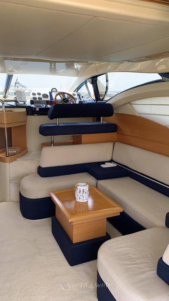 Azimut 40 ̸ 43 fly Barca a motore usata in vendita