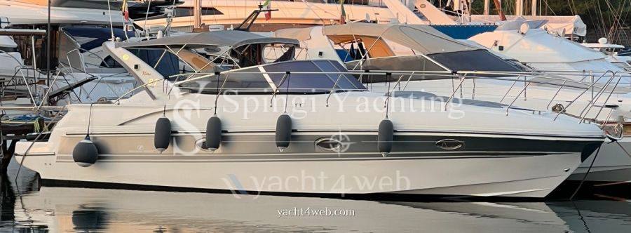 Innovazioni e progetti Mira 37 قارب بمحرك مستعملة للبيع