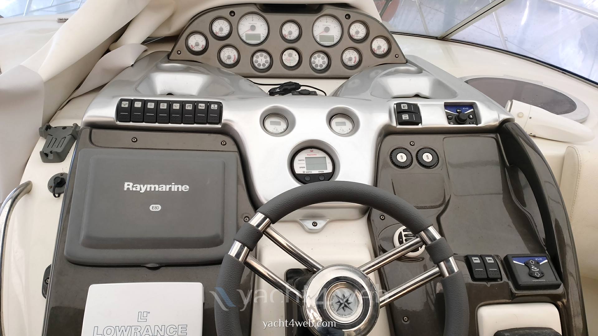 Cranchi Zaffiro 32 Motorboot gebraucht zum Verkauf