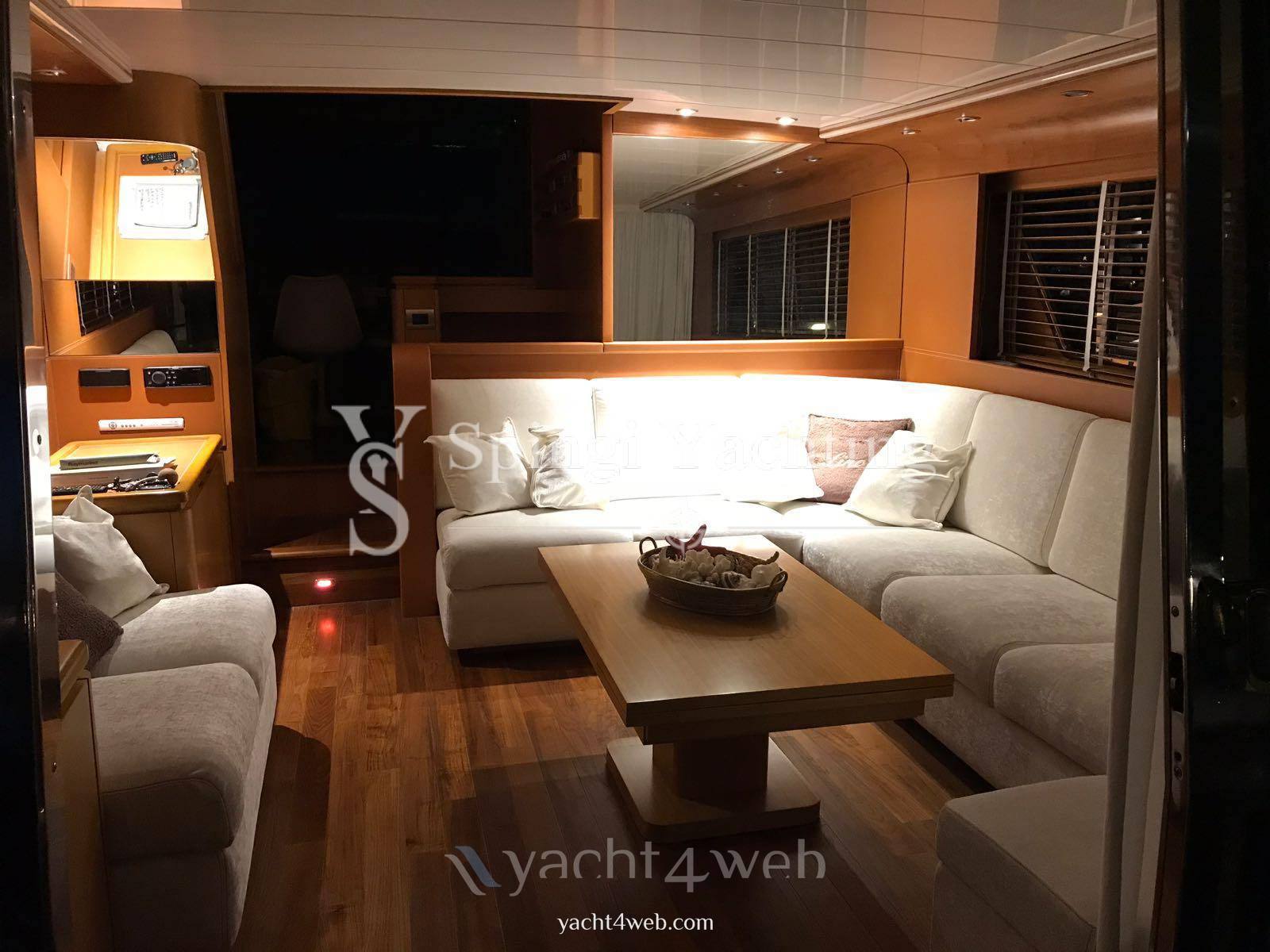 Sanlorenzo 57 fly Flybridge