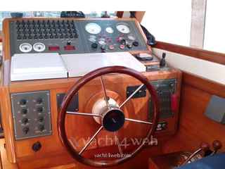 Cantieri estensi Goldstar 440c от 2005