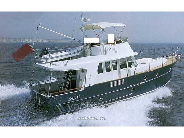 Beneteau Swift 42 trawler