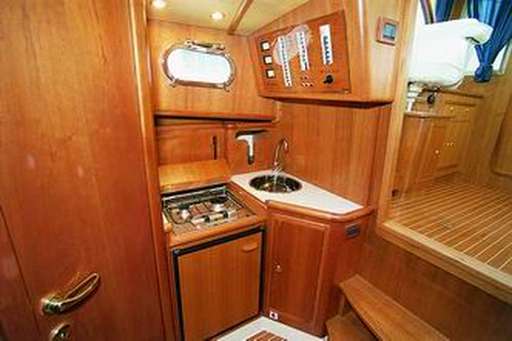 Cantieri estensi Cantieri estensi Goldstar 320 - leasing