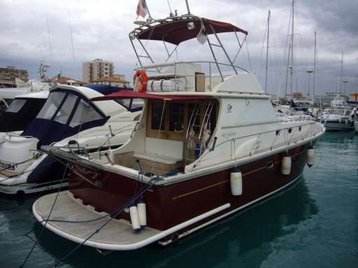 Cantieri estensi Cantieri estensi Goldstar 440