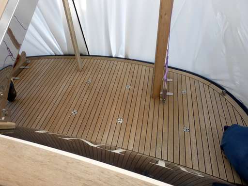 Cantieri estensi spa Cantieri estensi spa Goldstar 480 s