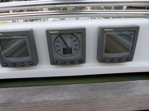 Del pardo Del pardo Grand soleil 40