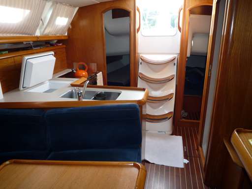 JEANNEAU JEANNEAU Sun odyssey 37