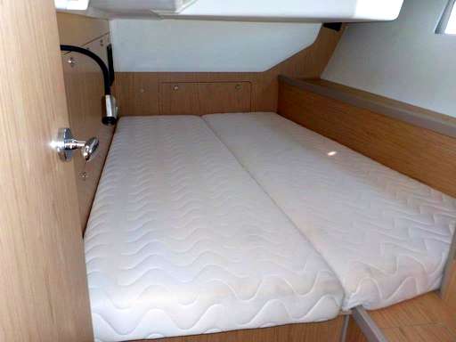 Beneteau Beneteau Oceanis 43