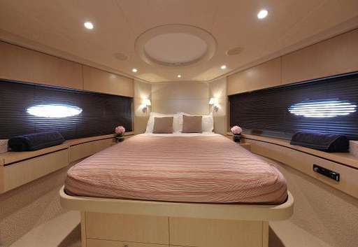 Princess Yachts Princess Yachts Princess V62