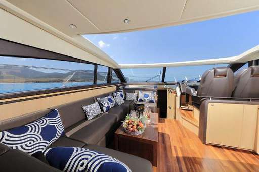 Princess Yachts Princess Yachts Princess V62