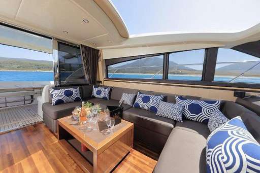 Princess Yachts Princess Yachts Princess V62