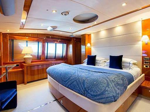 Sunseeker Sunseeker 34 metre yacht