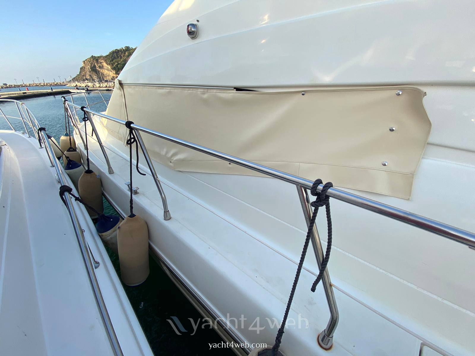 Azimut 40 fly fotografia