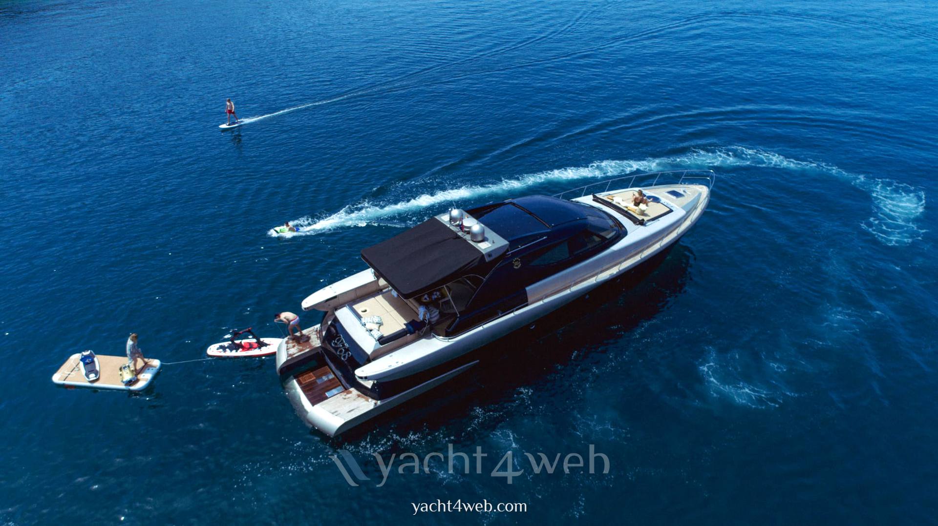 FASCHION YACHT 68 ht Barca a motore usata in vendita