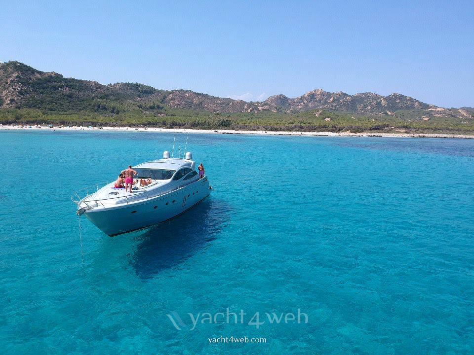 PERSHING 62 Hard top usato