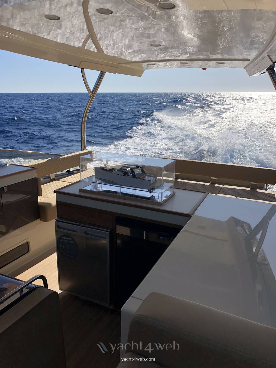 HERON 56 t top barca a motore