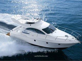Azimut Yachts 39 fly