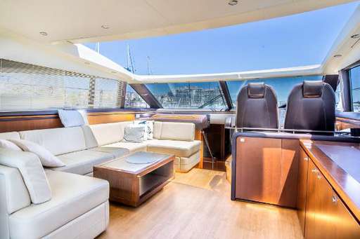 Princess Yachts Princess Yachts V62